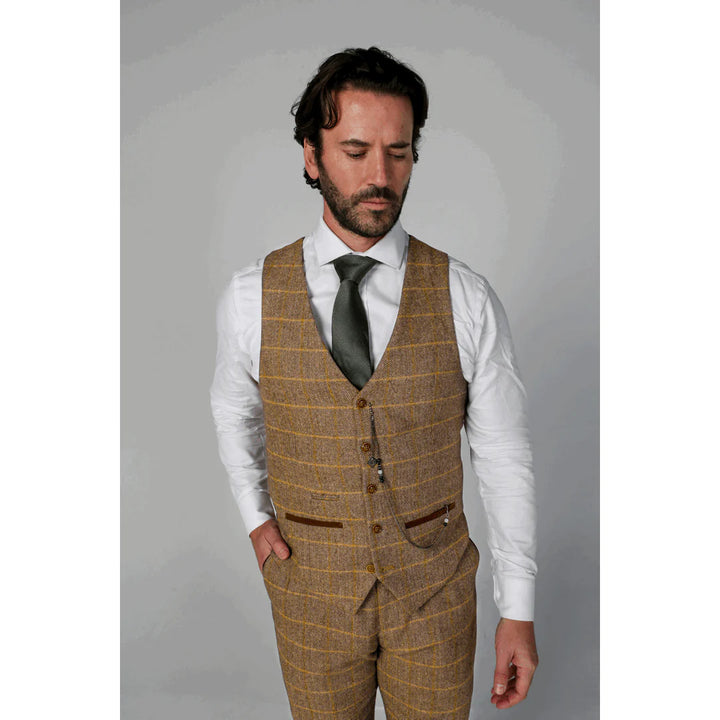 HARRIS - MEN'S BROWN 3 PIECE TWEED SUIT