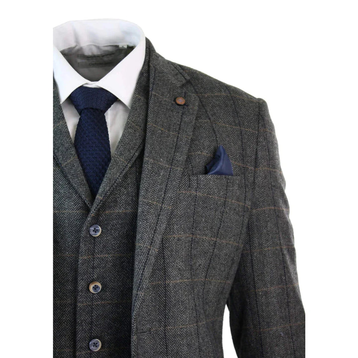 Cavani - 3 Piece Tweed Charcoal Grey & Navy Suit Vintage